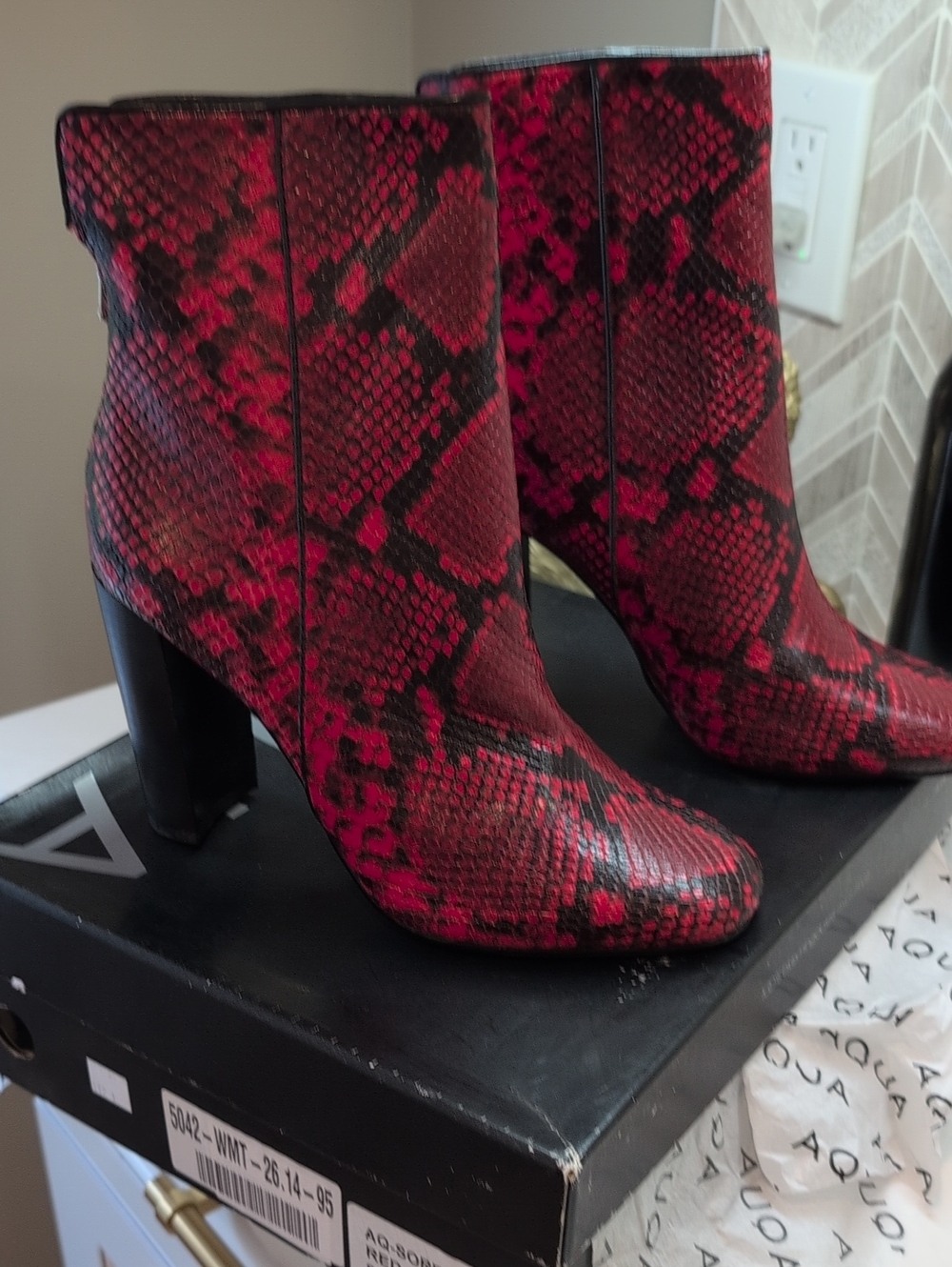 Aqua Bold Red Snake-Print Leather Ankle Boots with Block Heel. Size 8.5